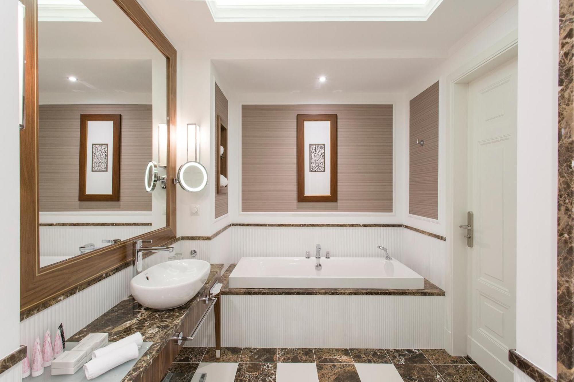 Hotel Spa Dr Irena Eris Polanica Zdroj Экстерьер фото